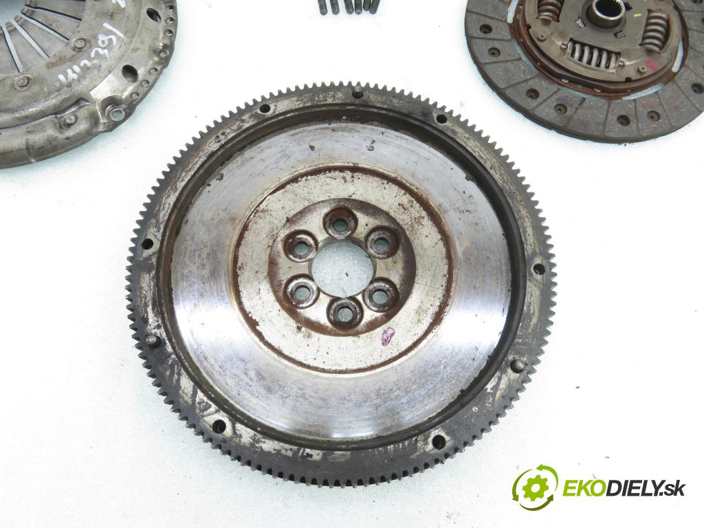 VW GOLF IV (1J1) HB 2001 66,00 1.9 TDI 90 - ALH 1896,00 řemenice zotrvačník: 1878043141 ; C0702510 ; 3082231031