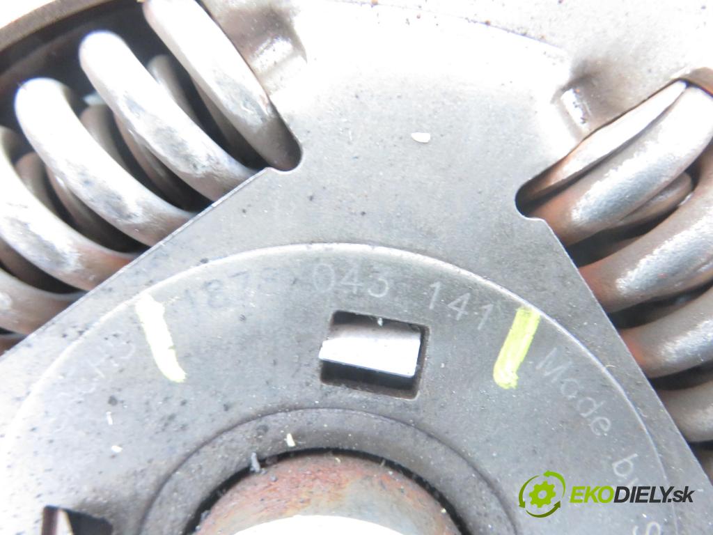 VW GOLF IV (1J1) HB 2001 66,00 1.9 TDI 90 - ALH 1896,00 řemenice zotrvačník: 1878043141 ; C0702510 ; 3082231031