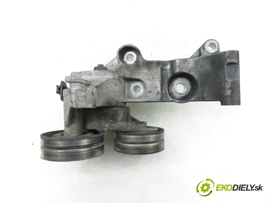 OPEL ZAFIRA B (A05) MINIVAN 2008 92,00 1.7 CDTI - A 17 DTR 1686,00 uchycení alternátora 898005563