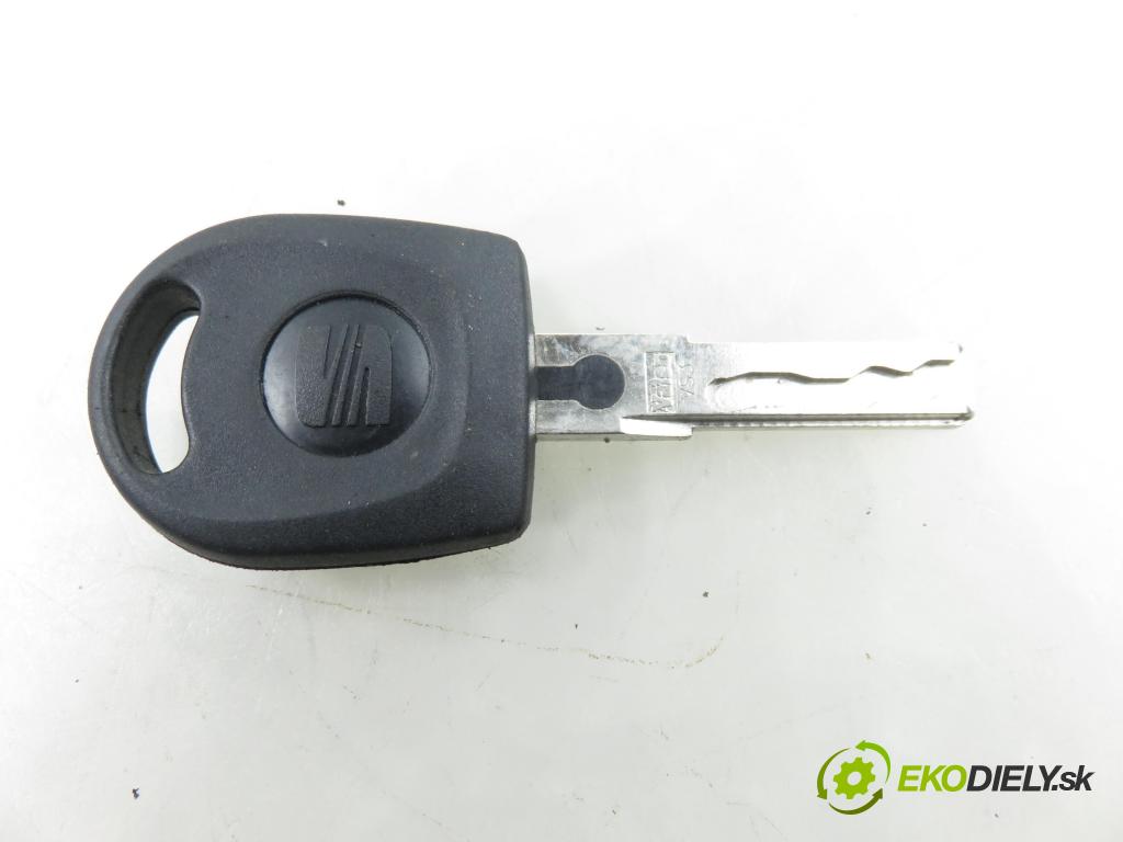 SEAT LEON (1P1) HB 2008 75,00 1.6 - BSE 1595,00 spinačka 1K0805851B (Spínacia skrinka)