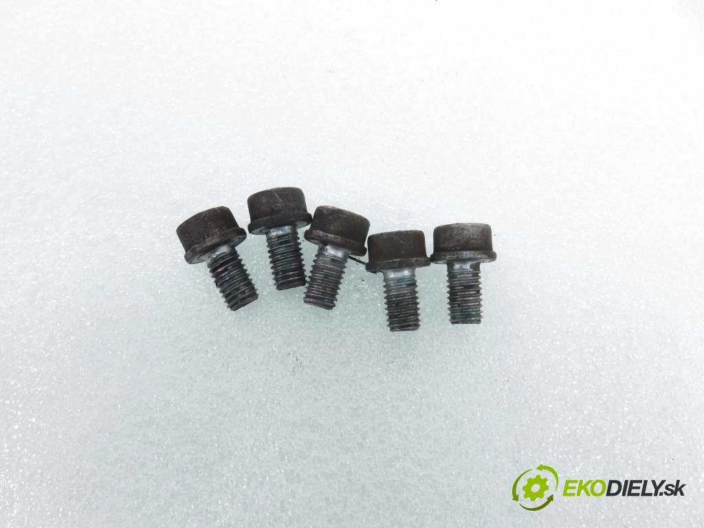 VW PASSAT B5.5 (3B3) SEDAN 2003 96,00 1.9 TDI - AWX 1896,00 Koleso dvojvrstvové 323072710