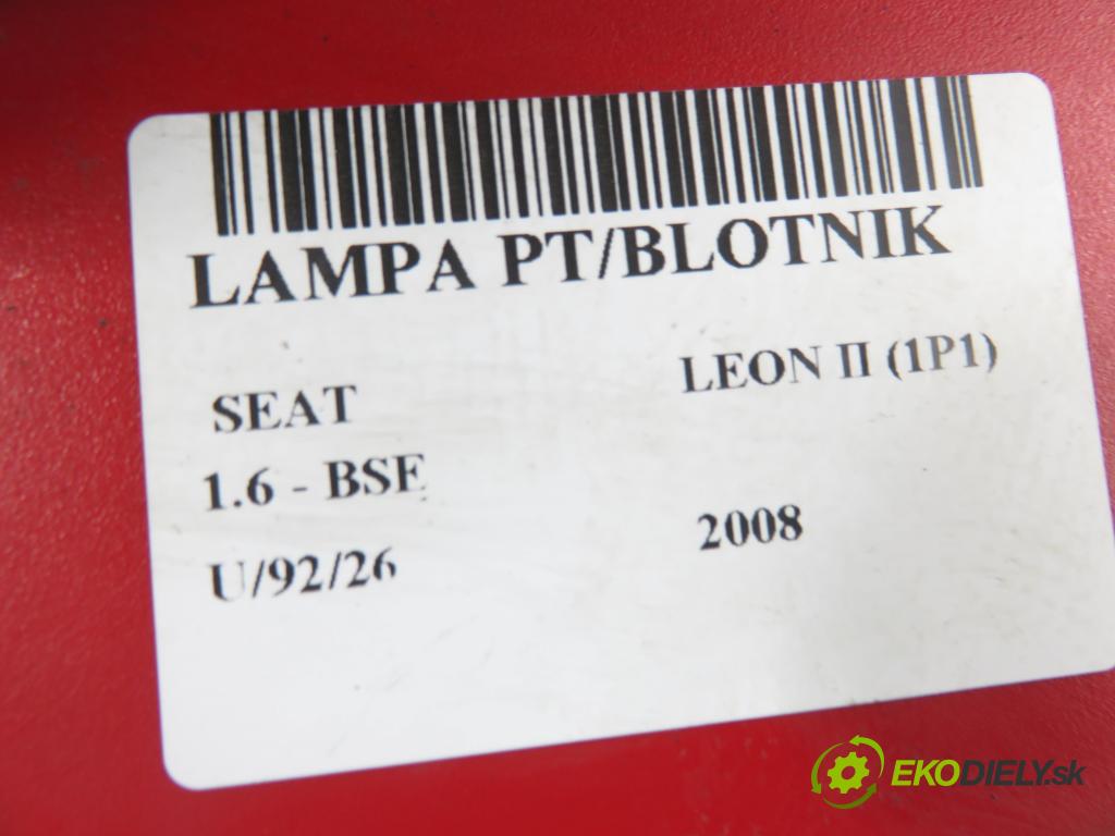 SEAT LEON (1P1) HB 2008 75,00 1.6 - BSE 1595,00 světlo pravé zadní