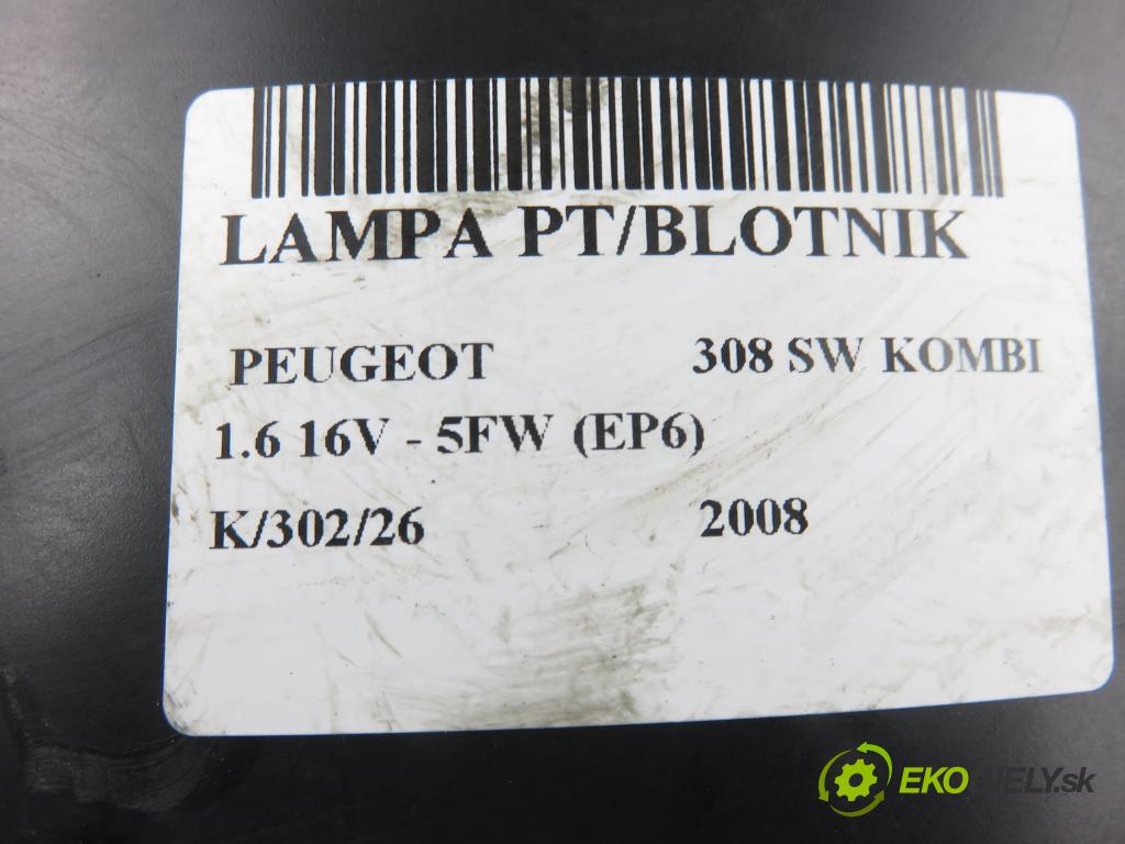 PEUGEOT 308 SW KOMBI 2008 88,00 1.6 16V - 5FW (EP6) 1598,00 světlo pravé zadní 96814438XT