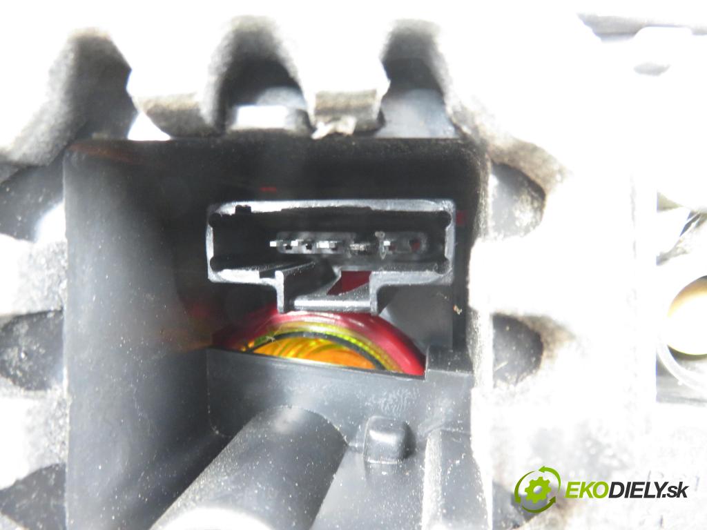 PEUGEOT 308 SW KOMBI 2008 88,00 1.6 16V - 5FW (EP6) 1598,00 světlo pravé zadní 96814438XT