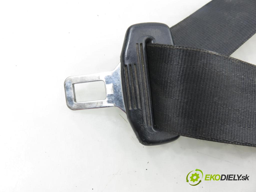 SKODA FABIA I (6Y2) HB 2002 44,00 1.4 MPi 60 - AZE 1397,00 držák BEZPEČNOST LP 6Y0857701A