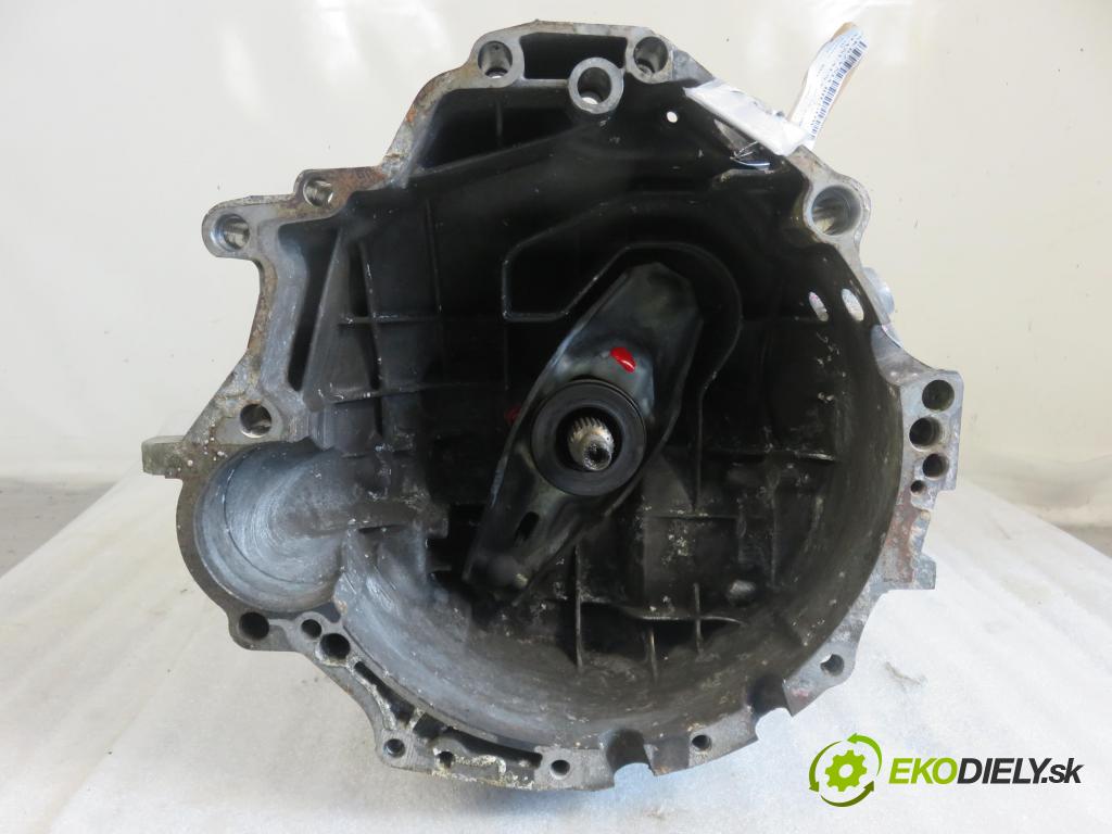 AUDI A6 Avant (4B5, C5) KOMBI 2003 125,00 2.4 quattro - BDV 2393,00 Prevodovka MANUALNA GGL