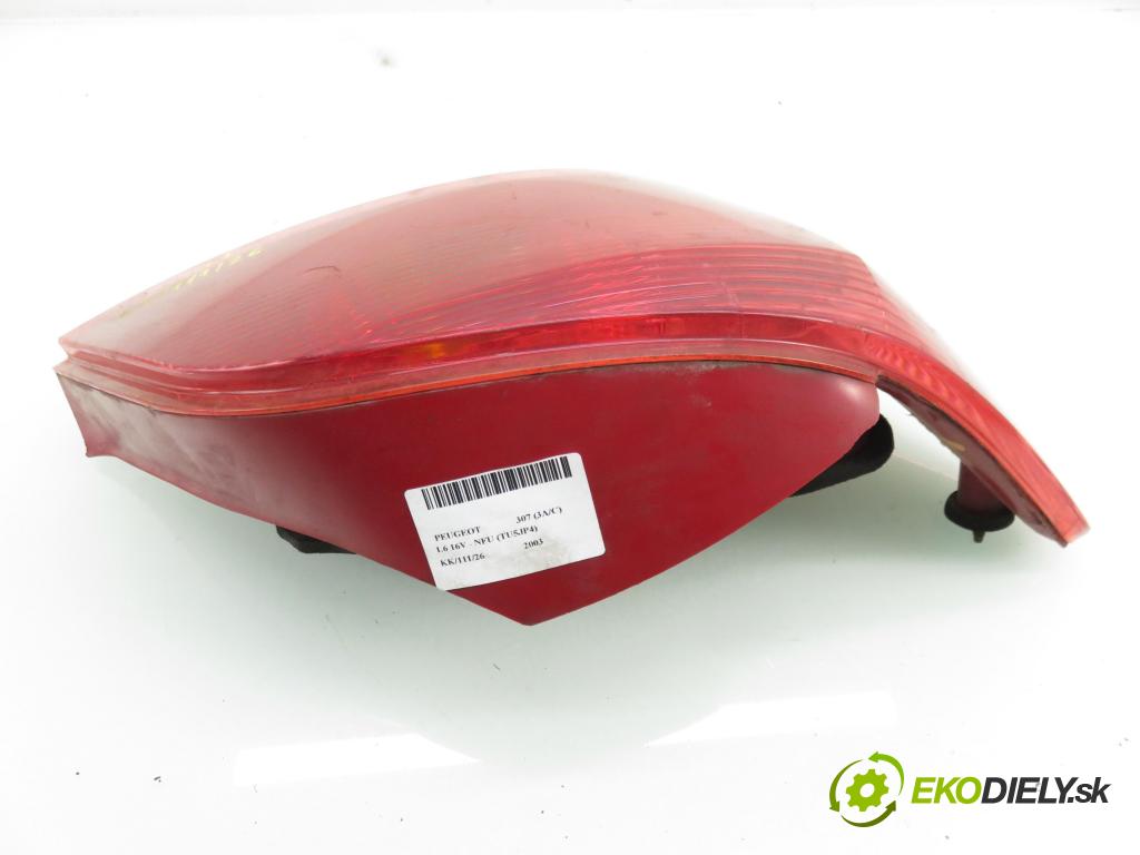 PEUGEOT 307 (3A/C) HB 2003 80,00 1.6 16V - NFU (TU5JP4) 1587,00 Svetlo ľavé zadné