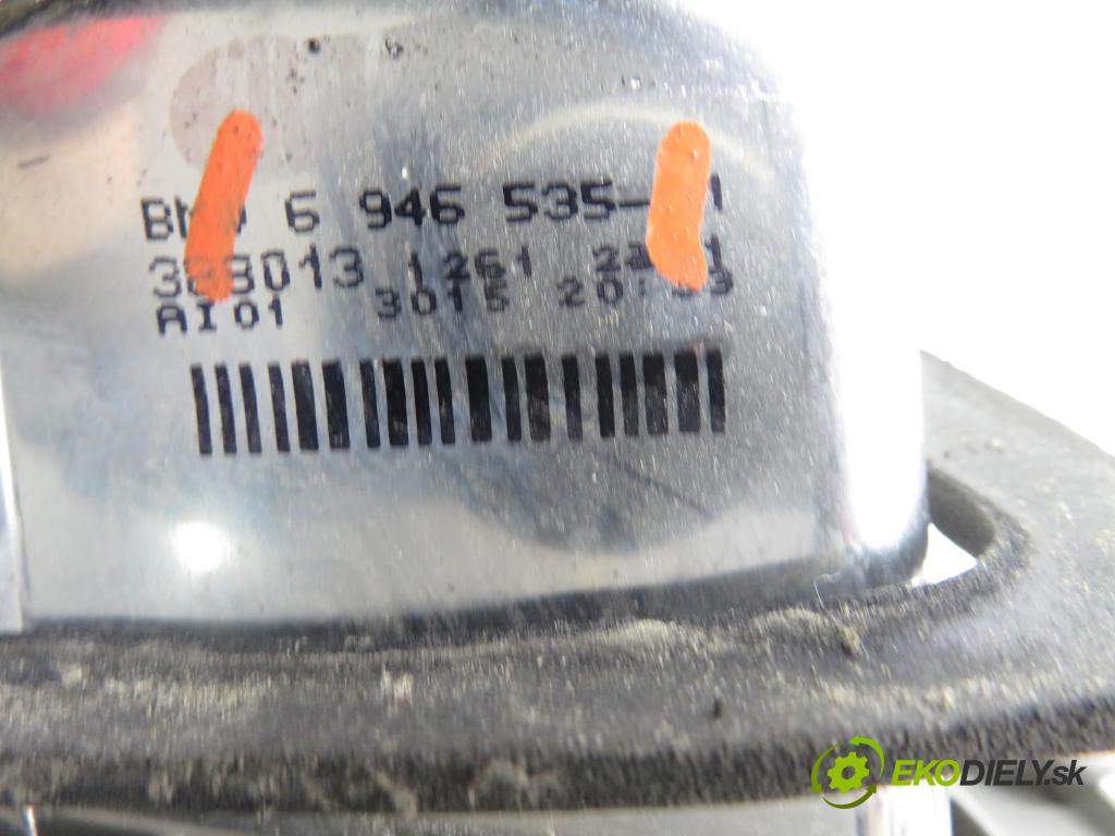 BMW 3 (E46) SEDAN 2005 85,00 316 i - N46 B18 A 1796,00 světlo levé zadní 6946535