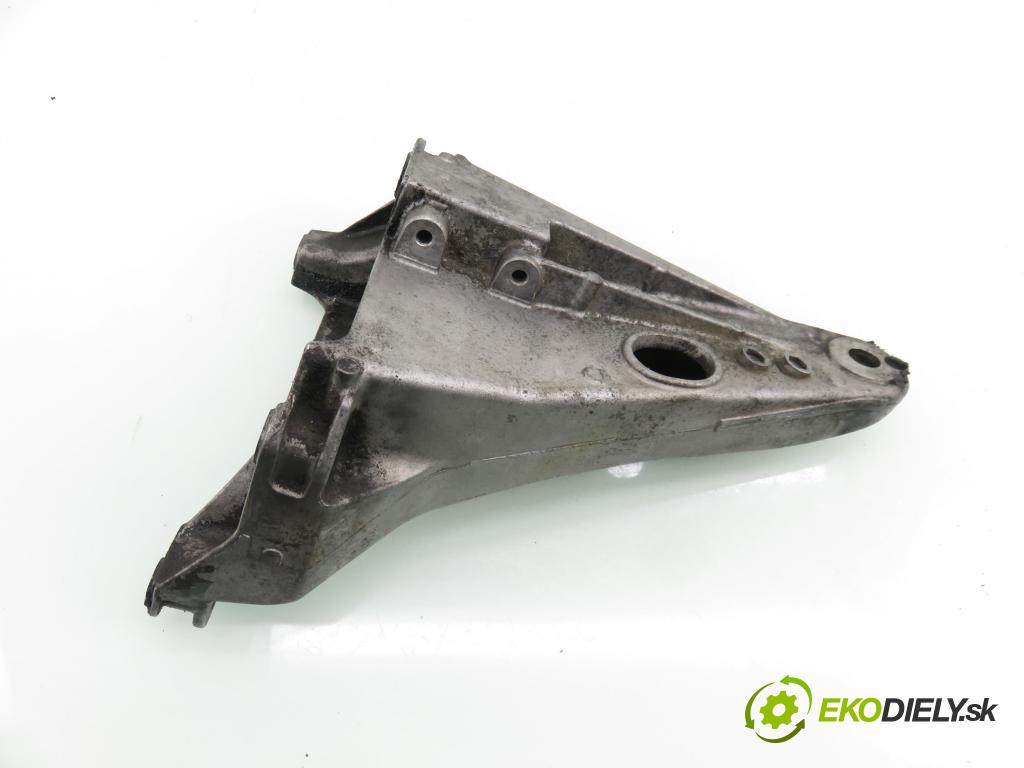 VW TRANSPORTER V Skrzynia (7HA, 7HH, 7EA, 7EH) FURGON 2005 77,00 1.9 TDI PD 105 - AXB 1896,00 uchycení motora 7H0199370A