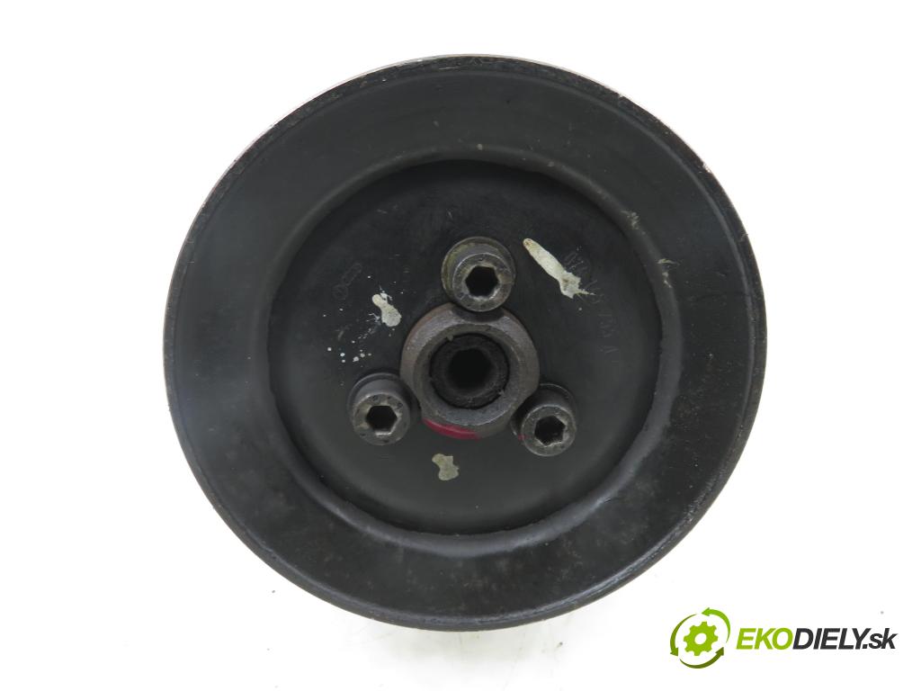 VW TRANSPORTER IV Skrzynia (70XA) KABINA/PLATFORMA 1994 55,00 2.4 D - AJA 2370,00 pumpa servočerpadlo  (Servočerpadlo)