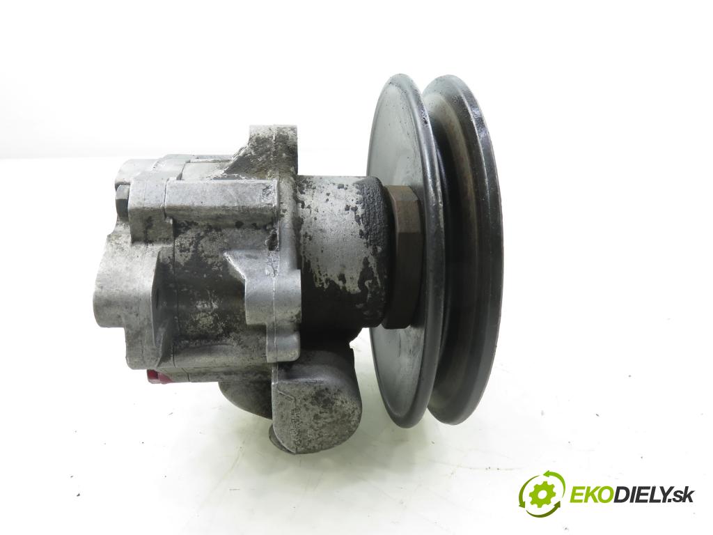 VW TRANSPORTER IV Skrzynia (70XA) KABINA/PLATFORMA 1994 55,00 2.4 D - AJA 2370,00 pumpa servočerpadlo  (Servočerpadlo)