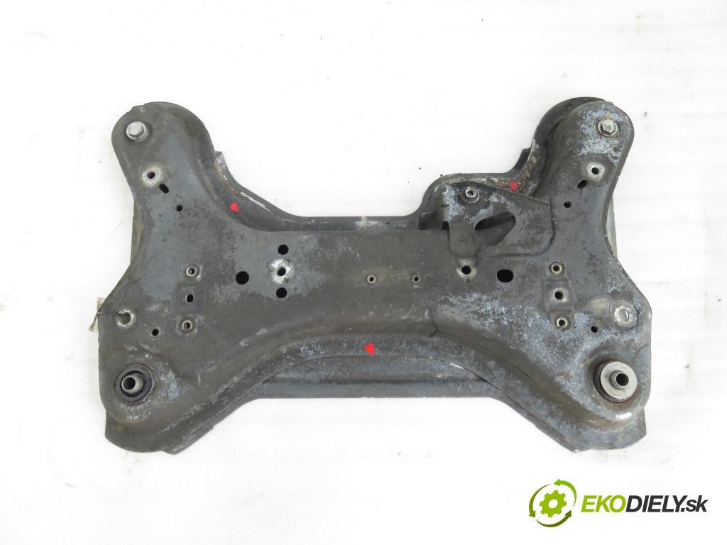 RENAULT TRAFIC II Skrzynia (FL) FURGON 2002 74,00 1.9 dCi - F9Q 760 1870,00 PŘEDNÍ: 