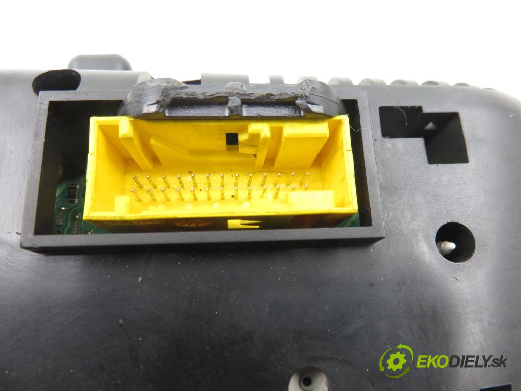 LANCIA PHEDRA (179_) MINIVAN 2003 94,00 2.2 JTD (179AXC1A) - 4HW (DW12ATED4) 2179,00 Prístrojovka elektrický 1496626080