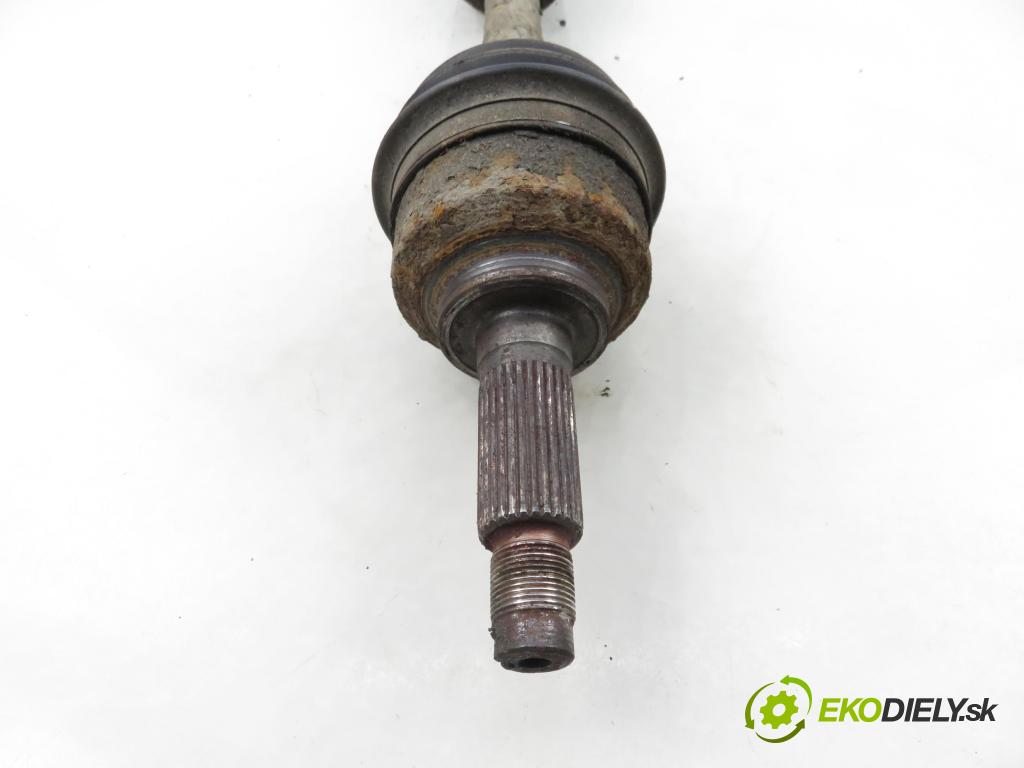 KIA SORENTO I (JC) SUV 2004 103,00 2.5 CRDi 140 - D4CB 2497,00 Poloos PP