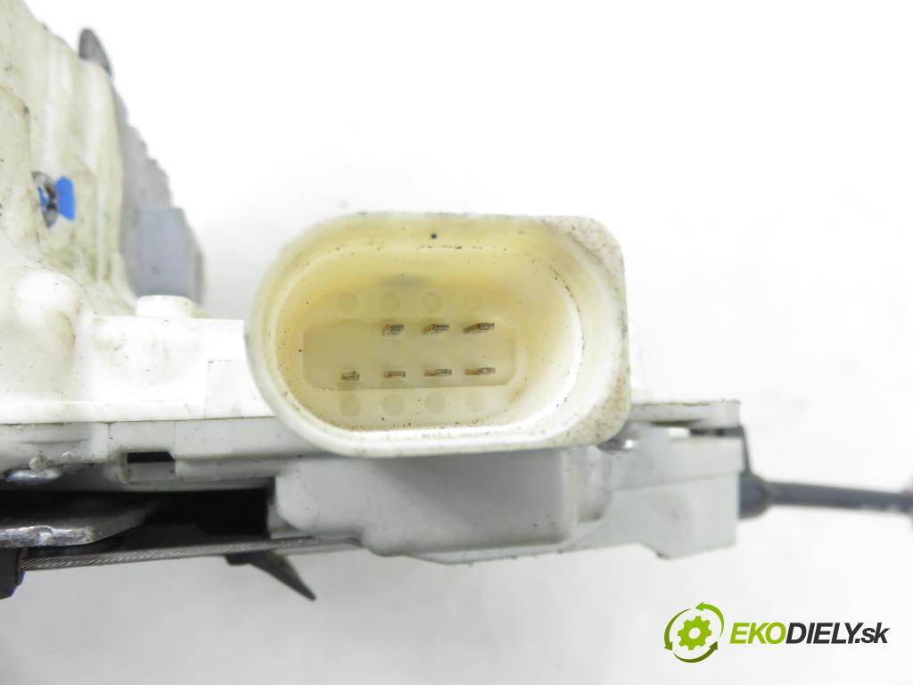 SEAT LEON (1P1) HB 2008 75,00 1.6 - BSE 1595,00 zámok PTE 1P0839016