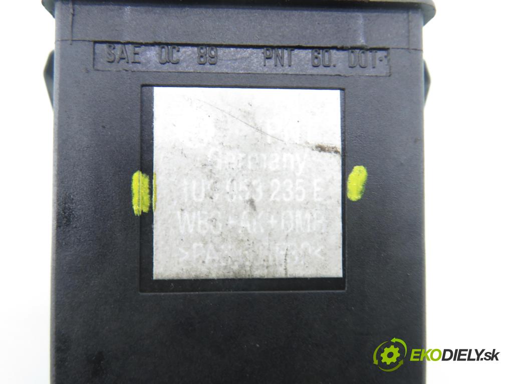 SKODA OCTAVIA I Combi (1U5) KOMBI 2003 66,00 1.9 TDI 90 - ALH 1896,00 prepínač výstražných (núdzových) 1U0953235E