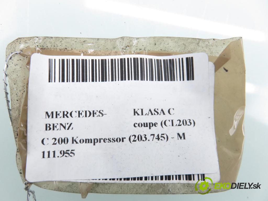 MERCEDES-BENZ KLASA C coupe (CL203) COUPE 2001 120,00 C 200 Kompressor (203.745) - M 111.955 1998,00 Ovládač rádia 2038216751 ; 2038216851