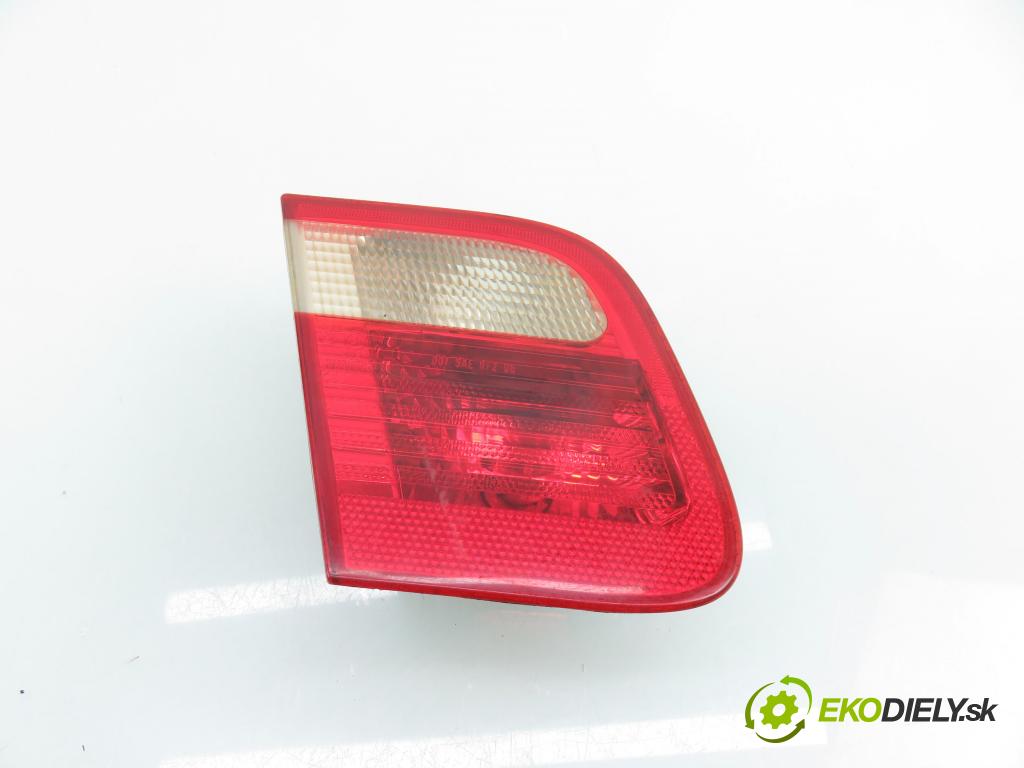 BMW 3 (E46) SEDAN 1999 77,00 316 i 105 - M43 B19 (194E1) 1895,00 světlo levé zadní kufr 8364923