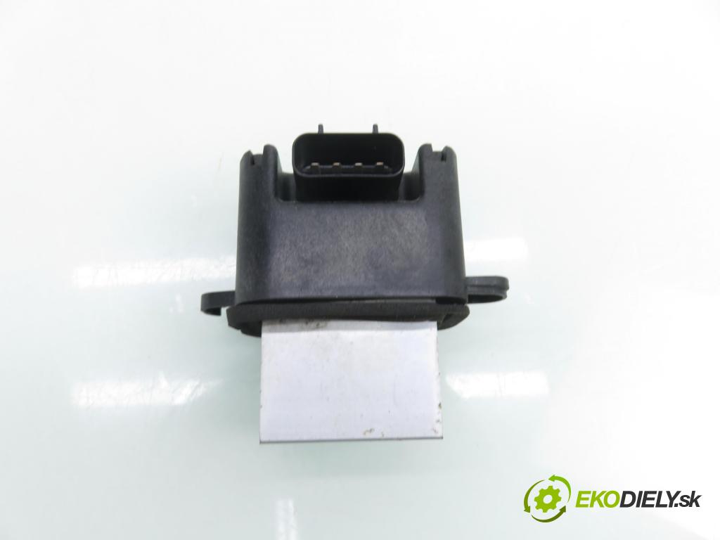 NISSAN NP300 NAVARA (D40) PICK-UP 2006 126,00 2.5 dCi 171 2488,00 rezistor / reostat kúrenia VP5NEH19E624AA