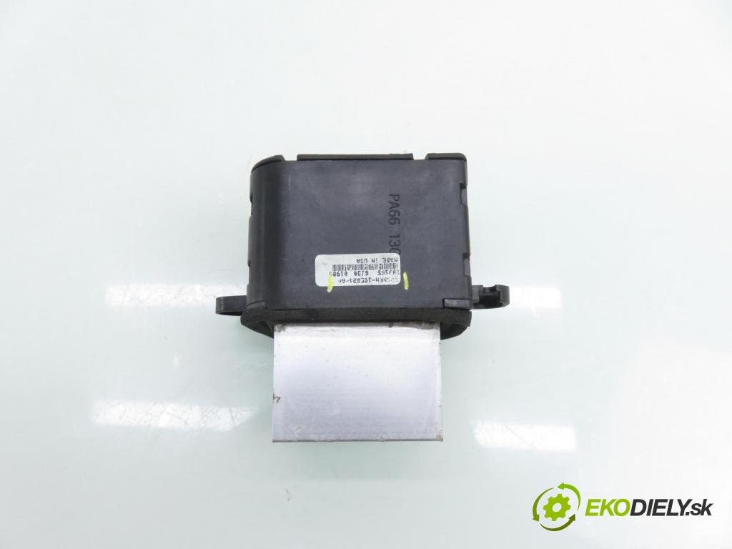 NISSAN NP300 NAVARA (D40) PICK-UP 2006 126,00 2.5 dCi 171 2488,00 rezistor / reostat kúrenia VP5NEH19E624AA