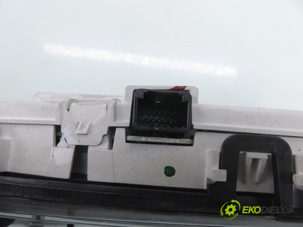 NISSAN NP300 NAVARA (D40) PICK-UP 2006 126,00 2.5 dCi 171 2488,00 Prístrojovka elektrický 248103X32A