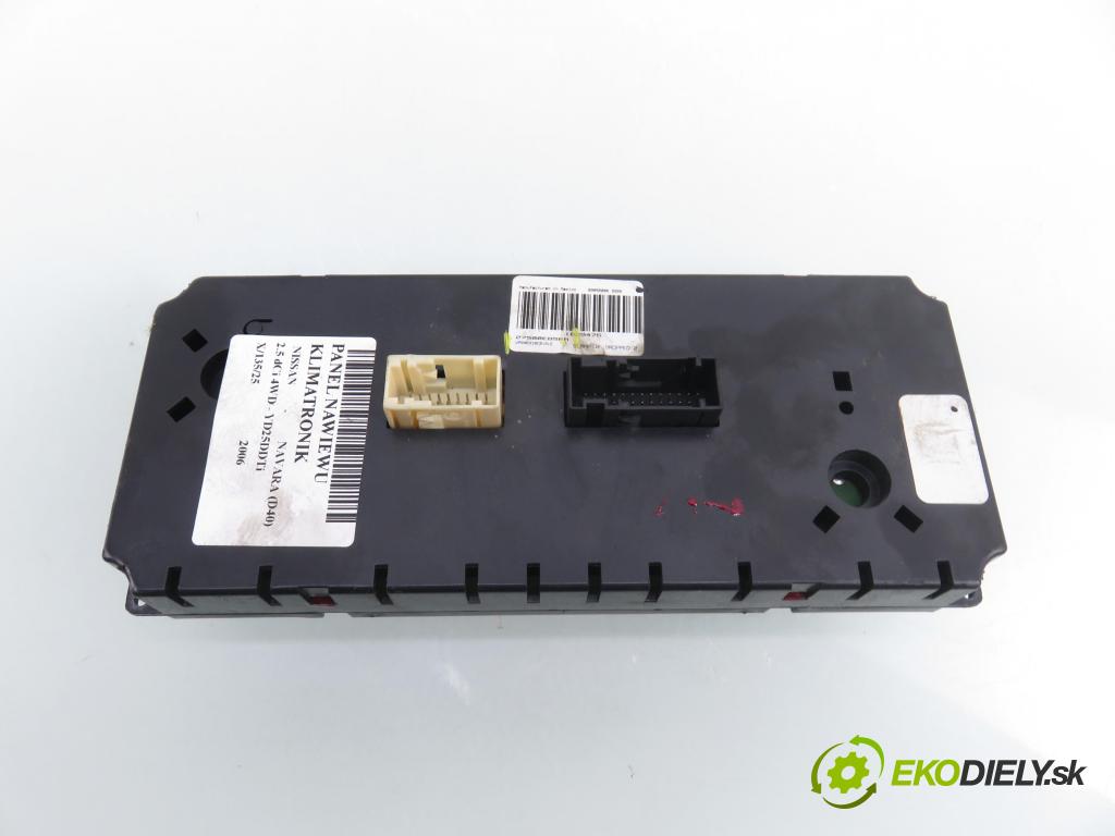 NISSAN NP300 NAVARA (D40) PICK-UP 2006 126,00 2.5 dCi 171 2488,00 Panel topení KLIMATRONIK 27500EB56A