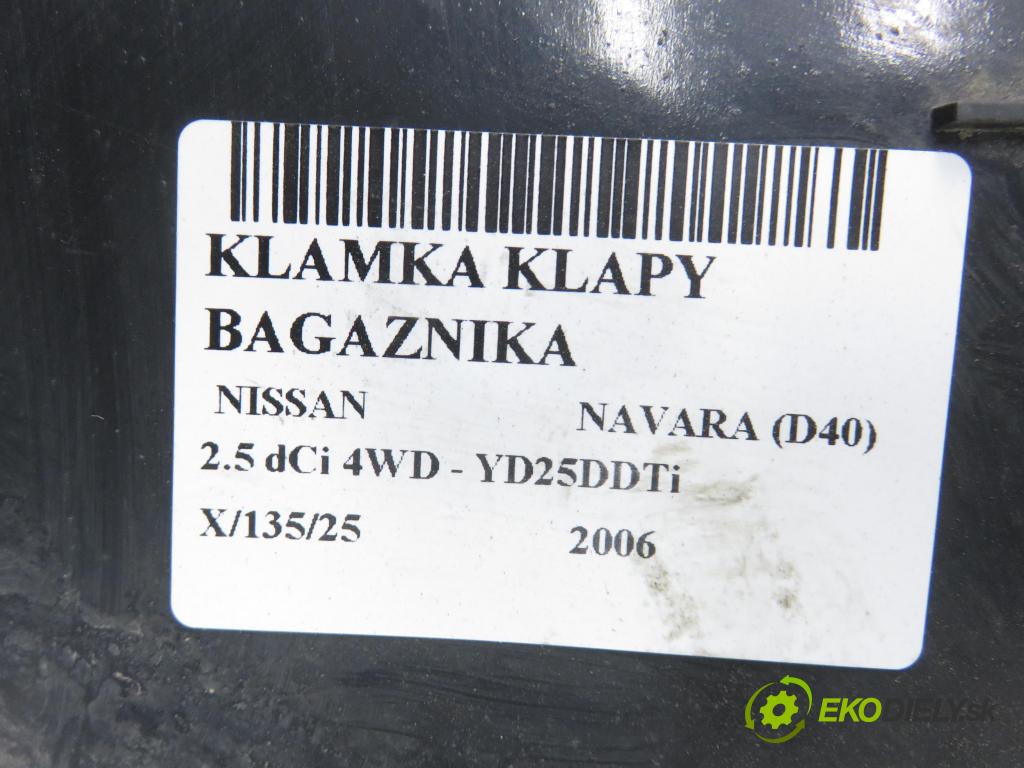 NISSAN NP300 NAVARA (D40) PICK-UP 2006 126,00 2.5 dCi 171 2488,00 Kľučka dverí kufor 