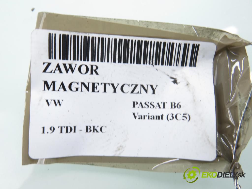 VW PASSAT B6 Variant (3C5) KOMBI 2005 77,00 1.9 TDI - BKC 1896,00 VENTIL: magnetický 3C0906625