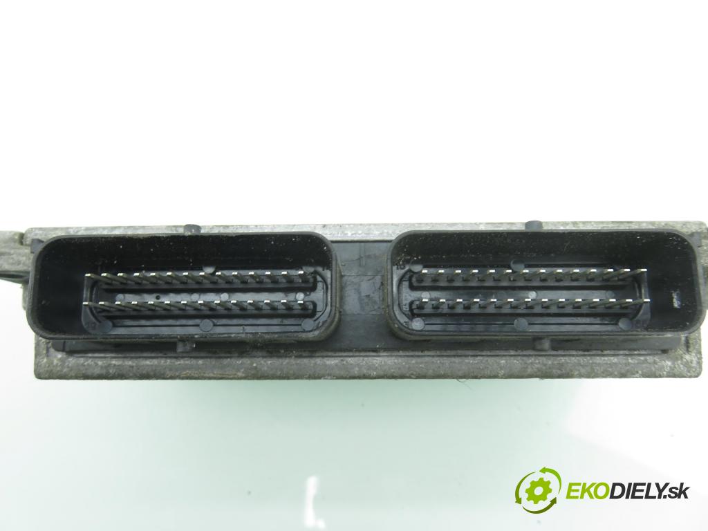 RENAULT SCENIC II (JM0/1_) MINIVAN 2005 0,00 1.6 (JM0C, JM0J, JM1B) - K4M 761 1598,00 Riadiaca jednotka prevodovky S118058316A ; 8200458276 ; 8200272204