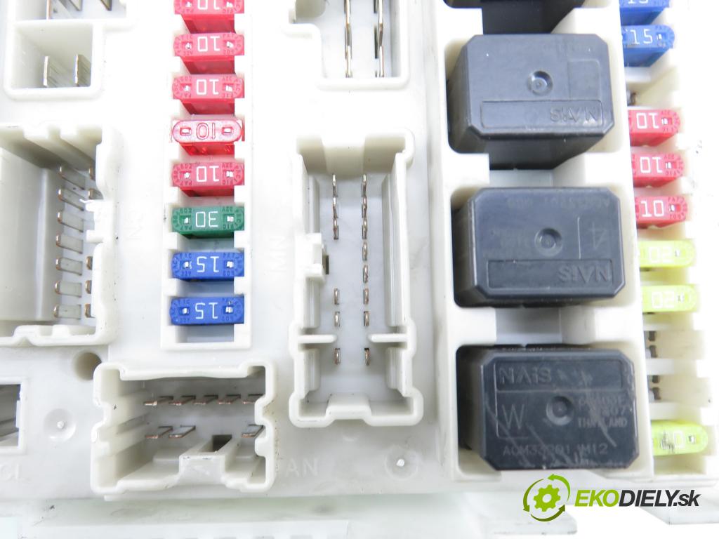 NISSAN NP300 NAVARA (D40) PICK-UP 2006 126,00 2.5 dCi 171 2488,00 MODUL BSI 284B6EB30C