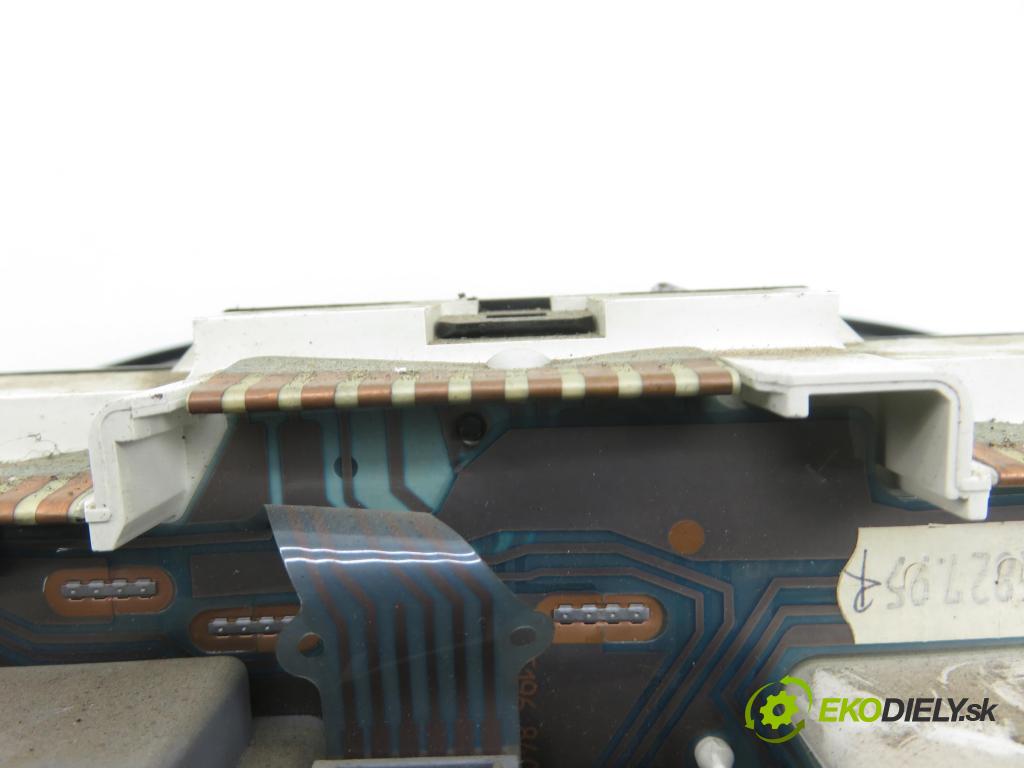 CITROEN BERLINGO / BERLINGO FIRST nadwozie wielkoprzestrzenne (MPV) KOMBIVAN 1998 55,00 1.4 i 75 - KFX 1360,00 Prístrojovka elektrický 9630166480