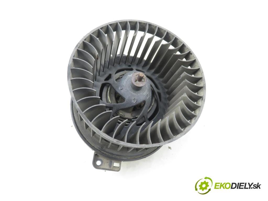 CITROEN BERLINGO / BERLINGO FIRST nadwozie wielkoprzestrzenne (MPV) KOMBIVAN 1998 55,00 1.4 i 75 - KFX 1360,00 ventilátor větráku 602905K