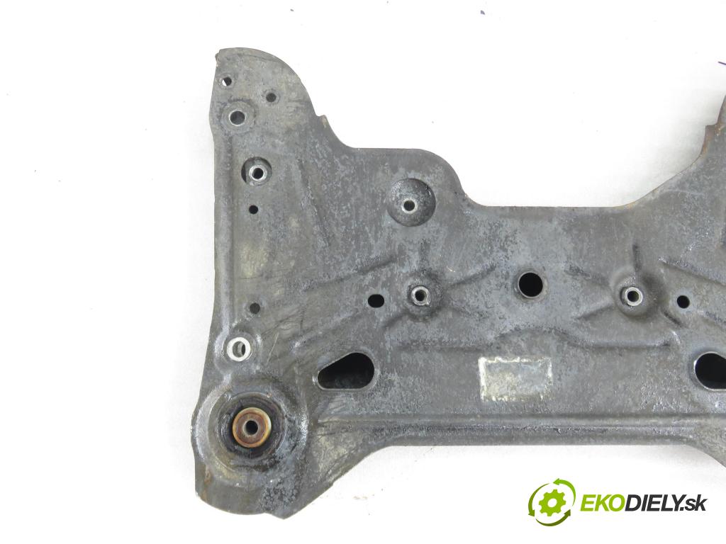 RENAULT TRAFIC II Autobus (JL) BUS 2002 74,00 1.9 dCI 100 (JL0C) - F9Q 760 1870,00 PŘEDNÍ: