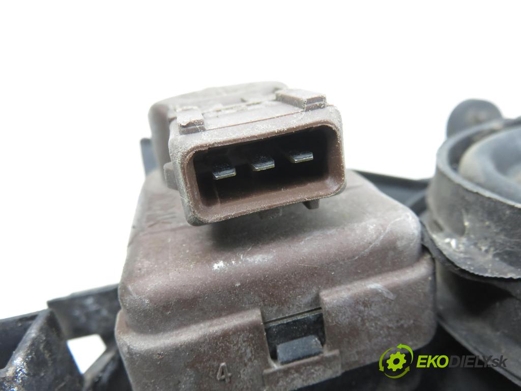 CITROEN BERLINGO / BERLINGO FIRST nadwozie wielkoprzestrzenne (MPV) KOMBIVAN 1998 55,00 1.4 i 75 - KFX 1360,00 Svetlo LP