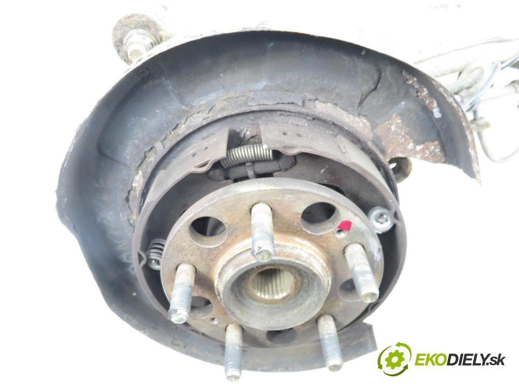 HYUNDAI SANTA FÉ I (SM) SUV 2004 83,00 2.0 CRDi 4x4 113 - D4EA 1991,00 Rameno LT