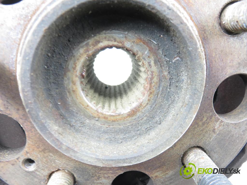 HYUNDAI SANTA FÉ I (SM) SUV 2004 83,00 2.0 CRDi 4x4 113 - D4EA 1991,00 Rameno LT