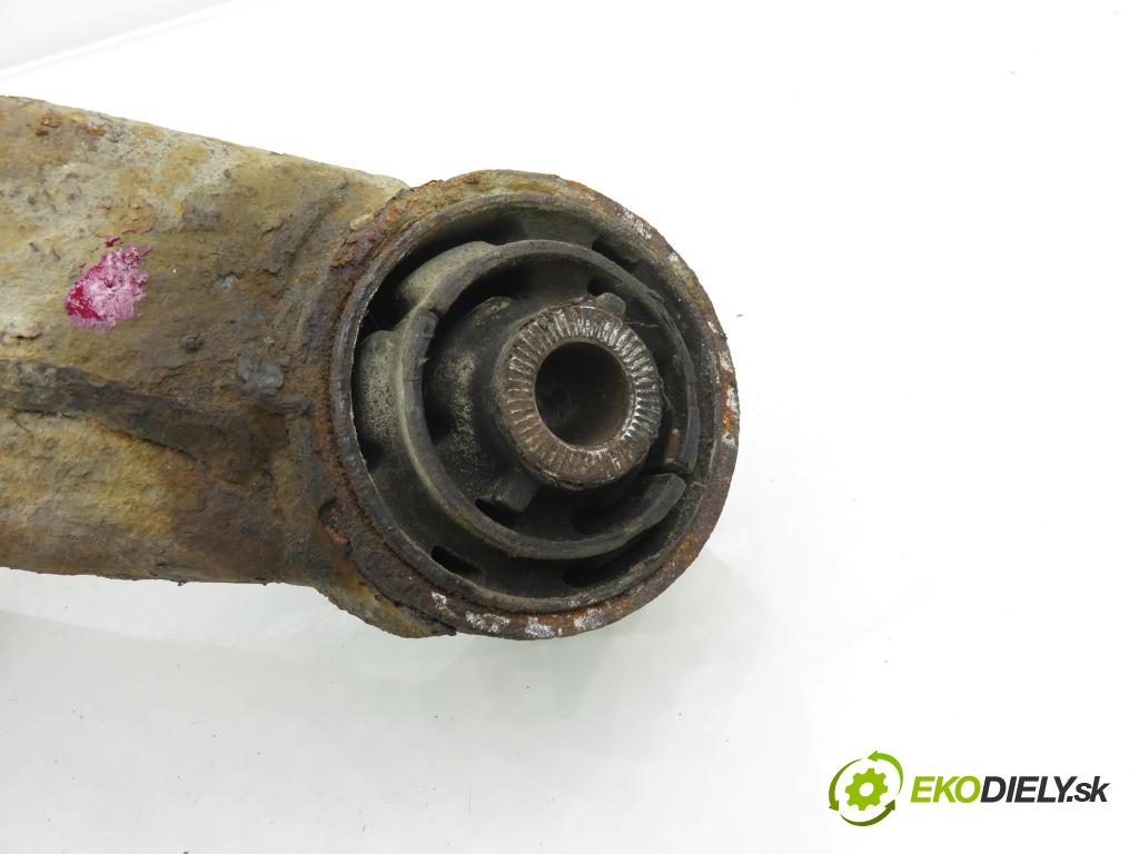 HYUNDAI SANTA FÉ I (SM) SUV 2004 83,00 2.0 CRDi 4x4 113 - D4EA 1991,00 Rameno LT