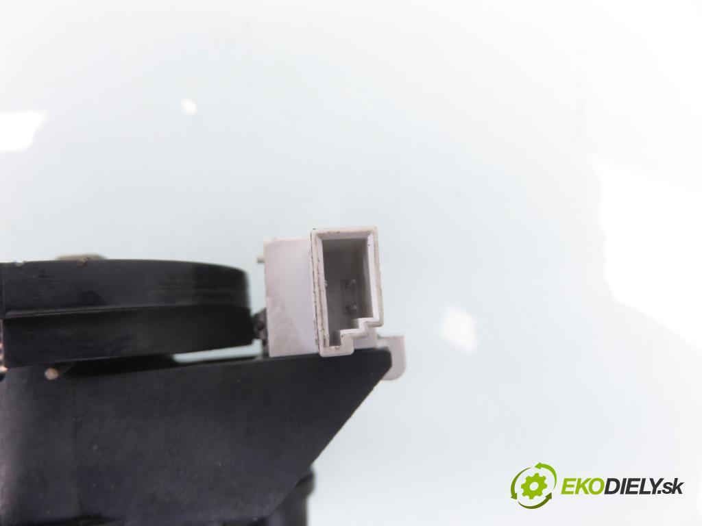 BMW 3 (E46) SEDAN 2005 85,00 316 i - N46 B18 A 1796,00 VLOŽKY / KOMPL