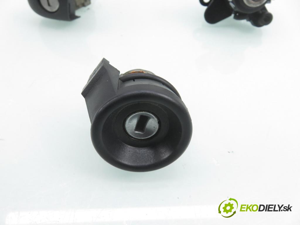 BMW 3 (E46) SEDAN 2005 85,00 316 i - N46 B18 A 1796,00 VLOŽKY / KOMPL