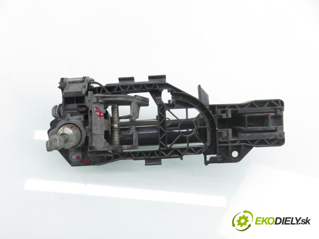 VW PASSAT B6 Variant (3C5) KOMBI 2005 77,00 1.9 TDI - BKC 1896,00 Kľučka LPZ