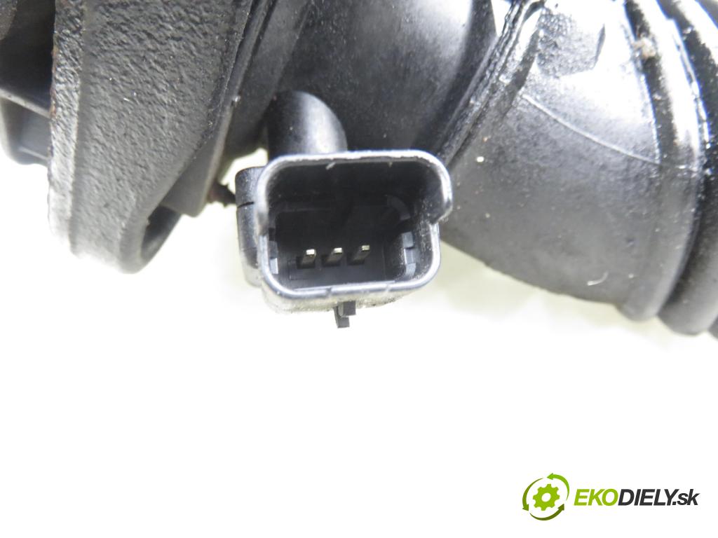 FORD FOCUS II Turnier (DA_, FFS, DS) KOMBI 2005 66,00 1.6 TDCI 90 1560,00 škrtíci klapka 9643836980 ; 25344296 (Škrticí klapka)