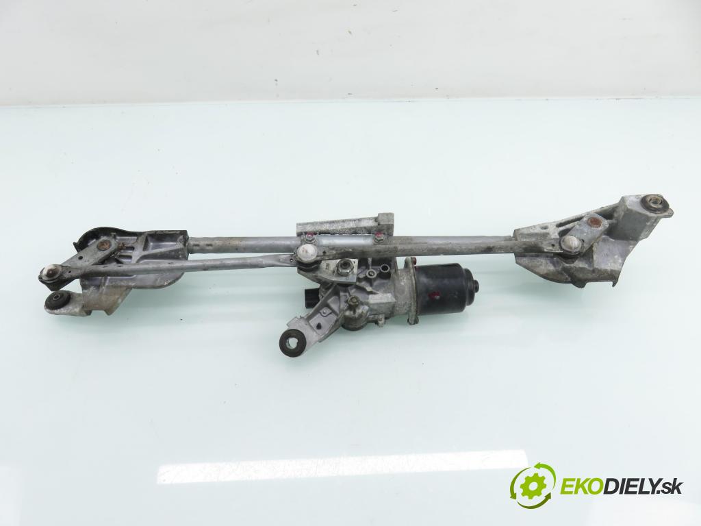 NISSAN NP300 NAVARA (D40) PICK-UP 2006 126,00 2.5 dCi 171 2488,00 Motorček stieračov 