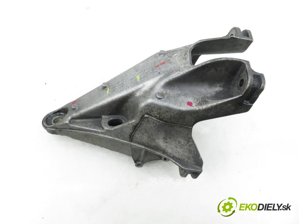 VW TRANSPORTER V Skrzynia (7HA, 7HH, 7EA, 7EH) FURGON 2006 96,00 2.5 TDI - AXD 2461,00 uchycení motora 7H0199370M ; 7H0199370L