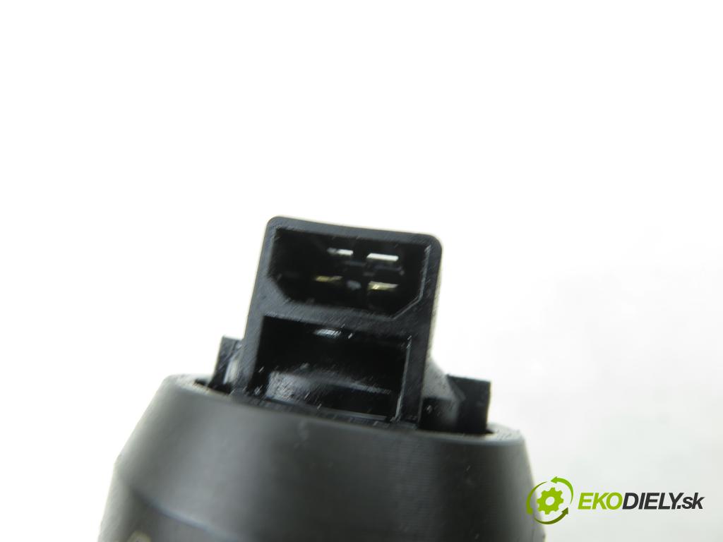 FORD GALAXY (WGR) VAN 2002 85,00 1.9 TDI PD 115 - AUY 1896,00 Vstrekovač 038130073AK ; 0414720038 (Vstrekovač paliva)