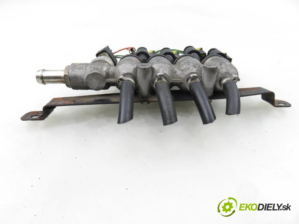 HONDA CIVIC VII Hatchback (EU, EP, EV) HB 2004 81,00 1.6 i - D16V1 1590,00 Lišta vstrekovacia LPG 09SQ99020022 ; 67R010185