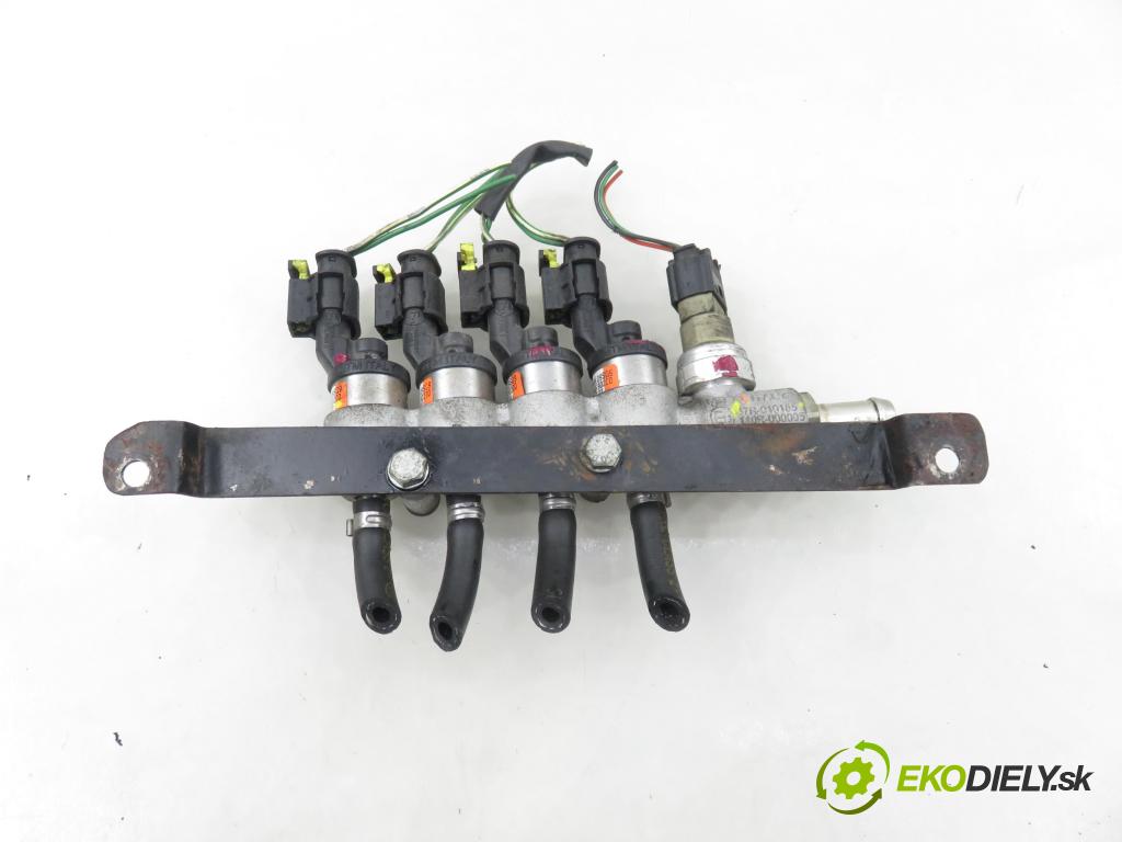HONDA CIVIC VII Hatchback (EU, EP, EV) HB 2004 81,00 1.6 i - D16V1 1590,00 Lišta vstrekovacia LPG 09SQ99020022 ; 67R010185