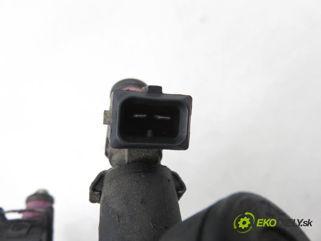 RENAULT GRAND SCENIC II (JM0/1_) VAN 2005 83,00 1.6 - K4M 782 1598,00 Lišta vstrekovacia H132259 ; ITGM60 ; 8200135504 (Vstrekovacia lišta)