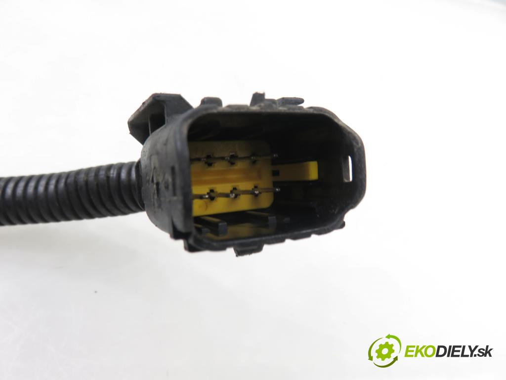 RENAULT GRAND SCENIC II (JM0/1_) VAN 2005 83,00 1.6 - K4M 782 1598,00 Lišta vstrekovacia H132259 ; ITGM60 ; 8200135504 (Vstrekovacia lišta)