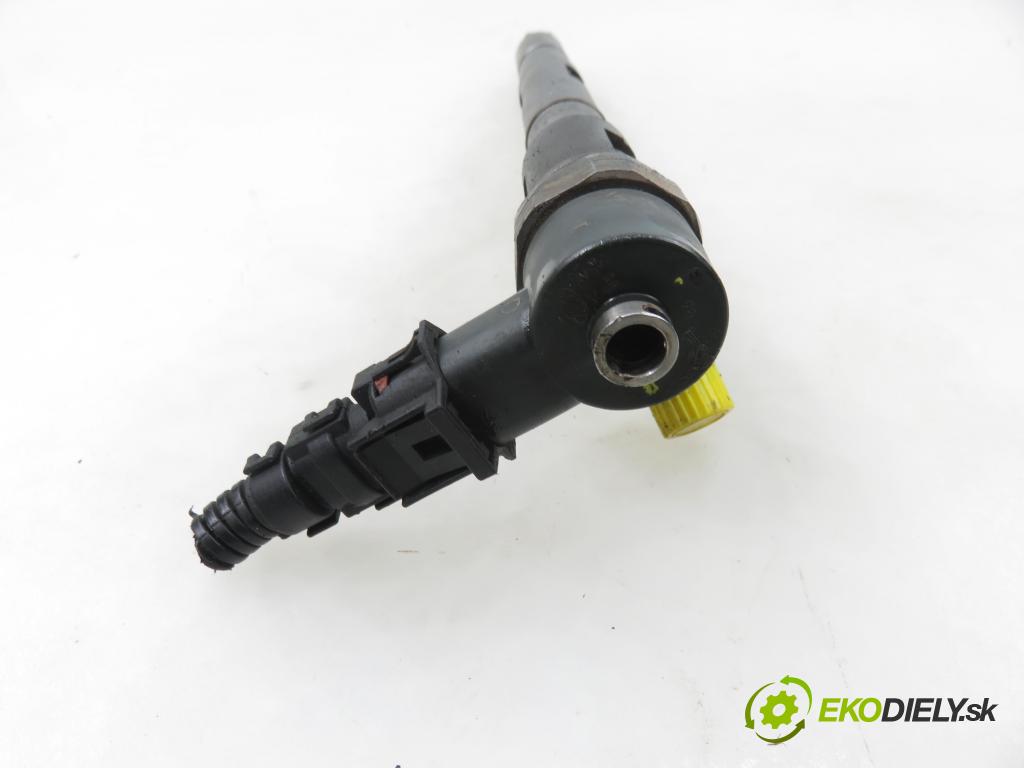 KIA SORENTO I (JC) SUV 2004 103,00 2.5 CRDi 140 - D4CB 2497,00 vstřikovač 0445110186 (Vstřikovač paliva)