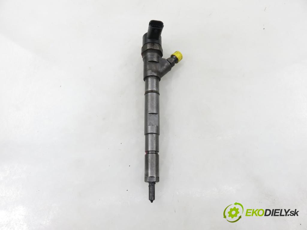 KIA SORENTO I (JC) SUV 2004 103,00 2.5 CRDi 140 - D4CB 2497,00 vstřikovač 0445110186 ; 338004A120 (Vstřikovač paliva)